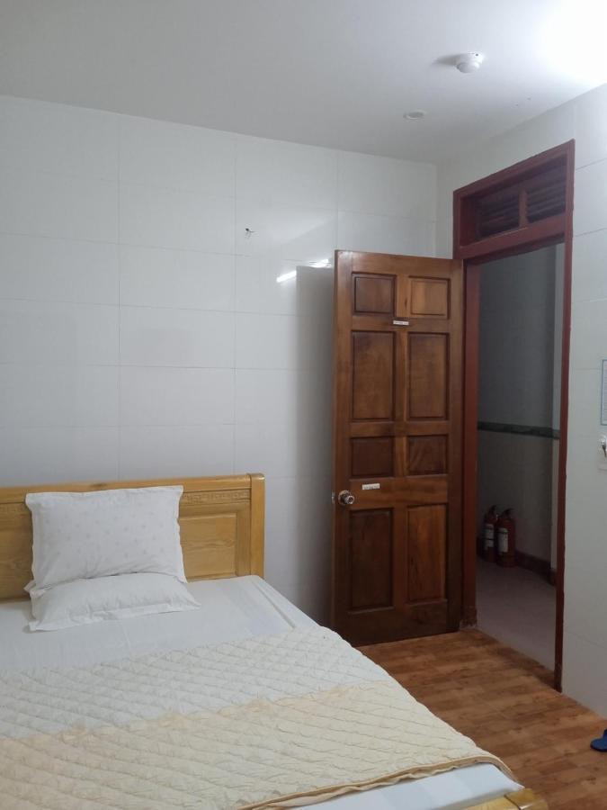 Hotel Thanh Binh 2 Hà Tĩnh Exterior foto